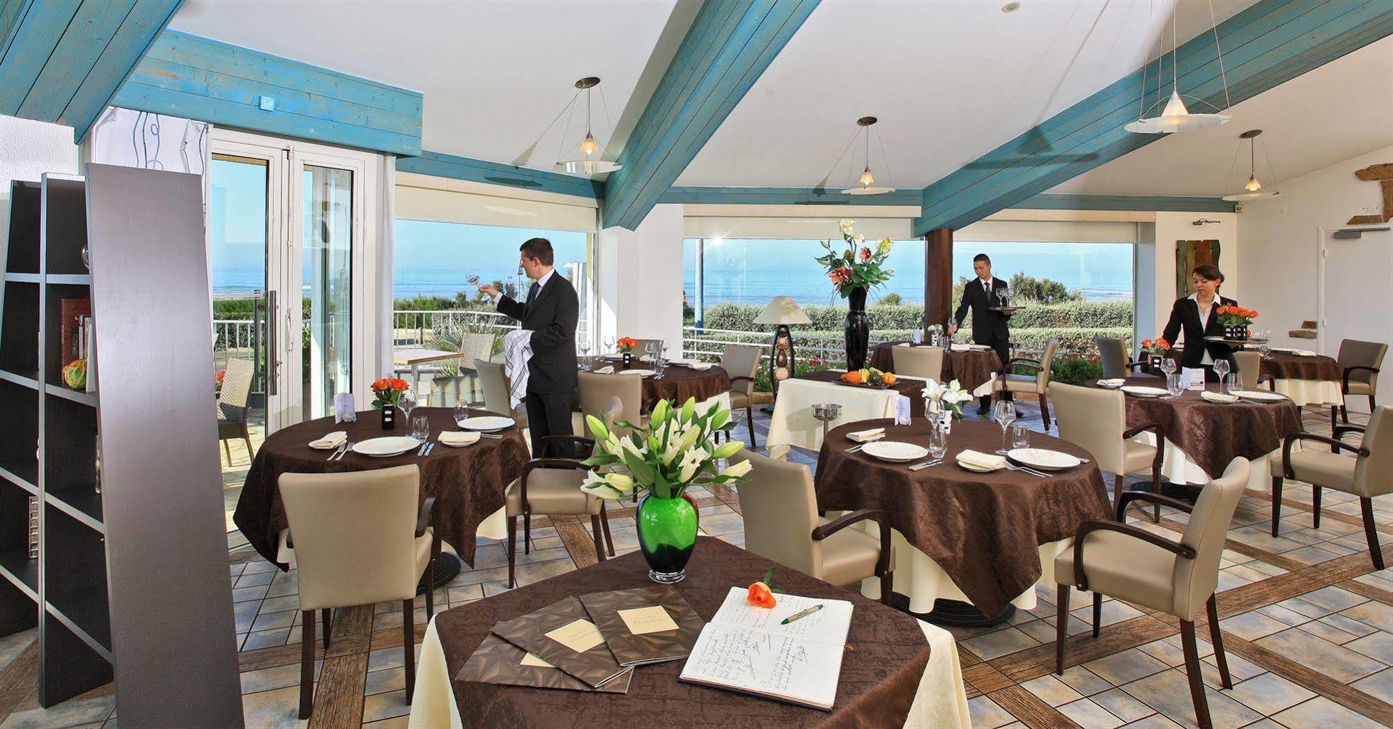 Logis Hotellerie Les Brisants , Restaurant J M Perochon Brétignolles-sur-Mer Kültér fotó